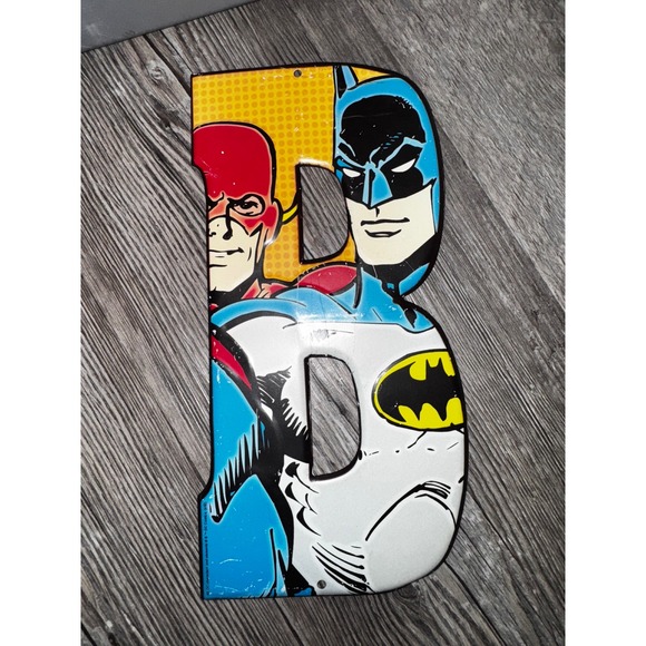 DC Comics The Flash Batman Metal Letter B Wall Decor Kids Room Art - Picture 1 of 3